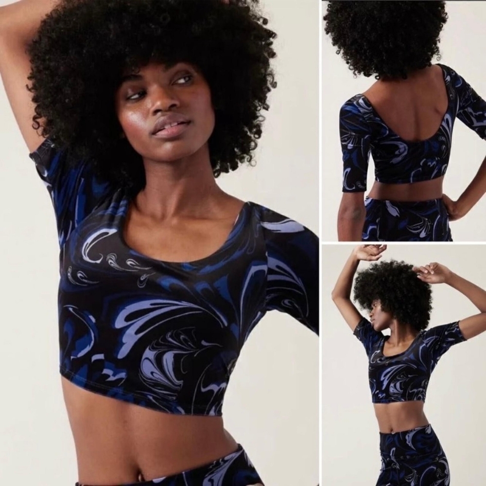Athleta Exhilarate Velvet Crop Top Size Large A-C NWT